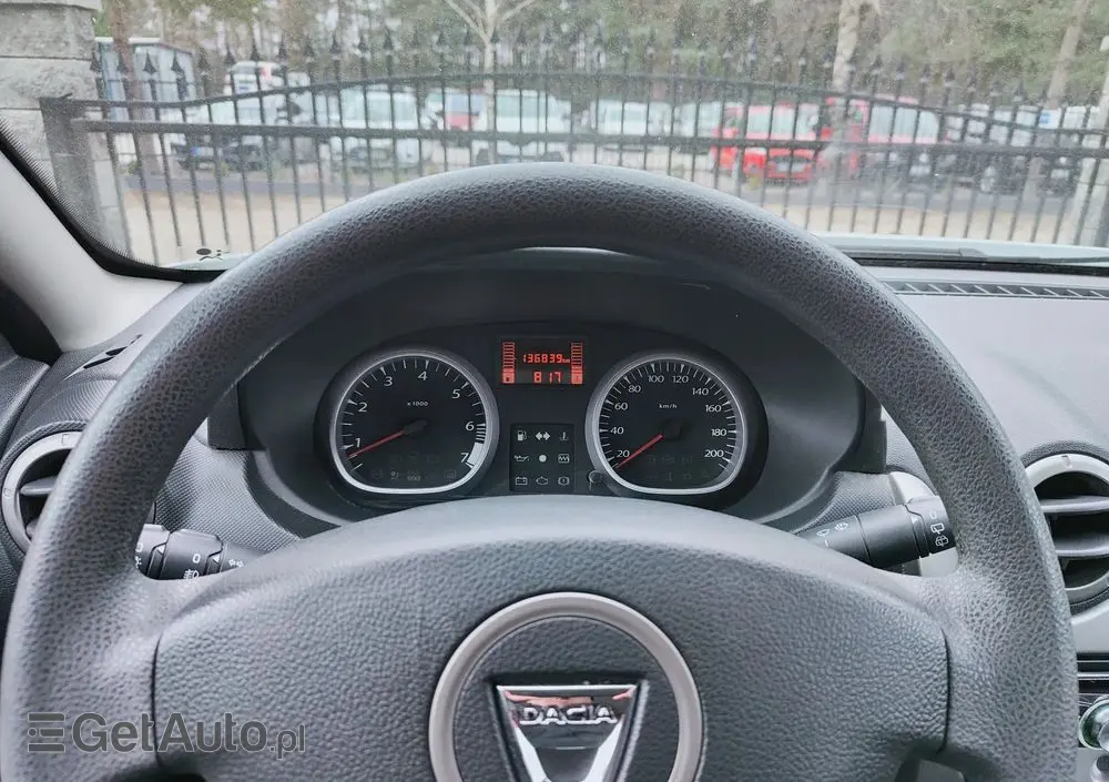 DACIA Duster 1.6 16V 105 4x2 Essentiel