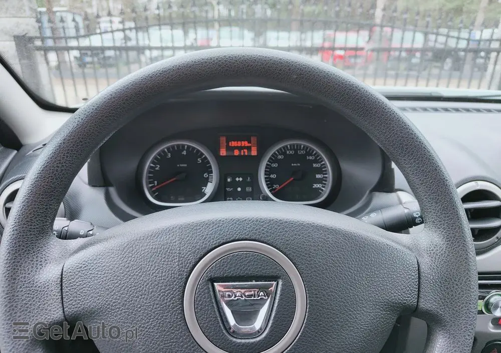 DACIA Duster 1.6 16V 105 4x2 Essentiel