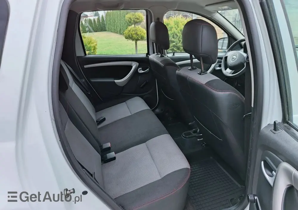 DACIA Duster 1.6 16V 105 4x2 Essentiel