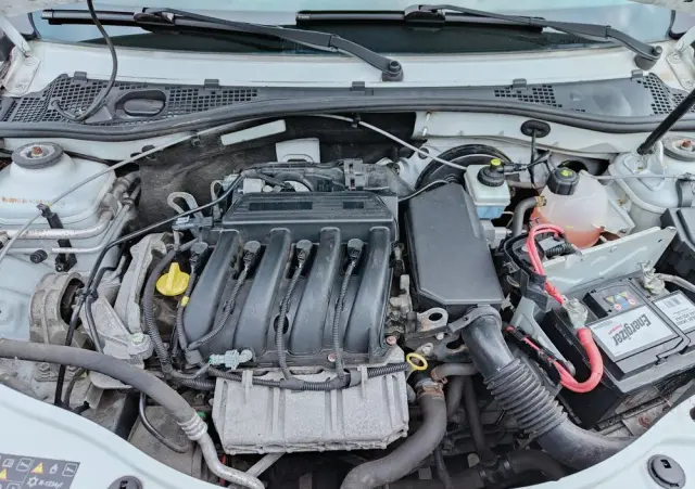 DACIA Duster 1.6 16V 105 4x2 Essentiel