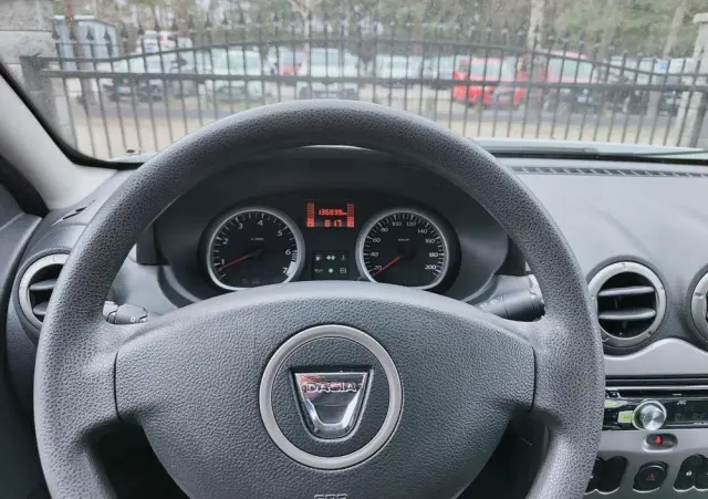 DACIA Duster 1.6 16V 105 4x2 Essentiel