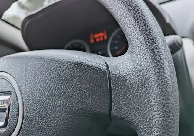 DACIA Duster 1.6 16V 105 4x2 Essentiel