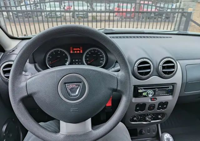 DACIA Duster 1.6 16V 105 4x2 Essentiel