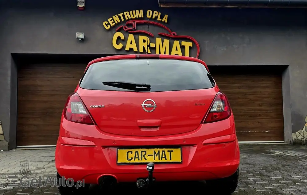 OPEL Corsa 1.4 16V Innovation
