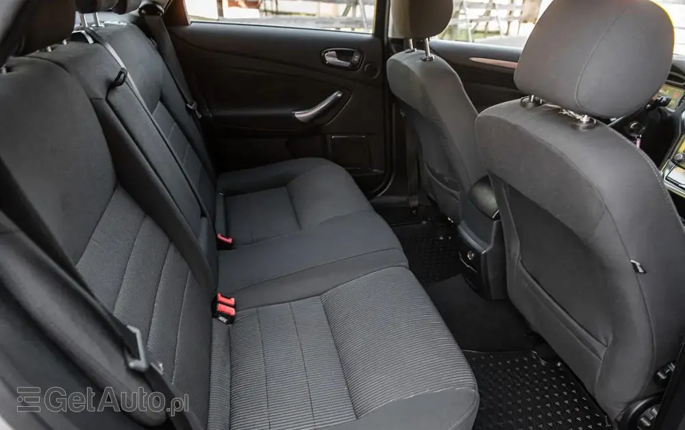 FORD Mondeo 1.8 TDCi Ghia