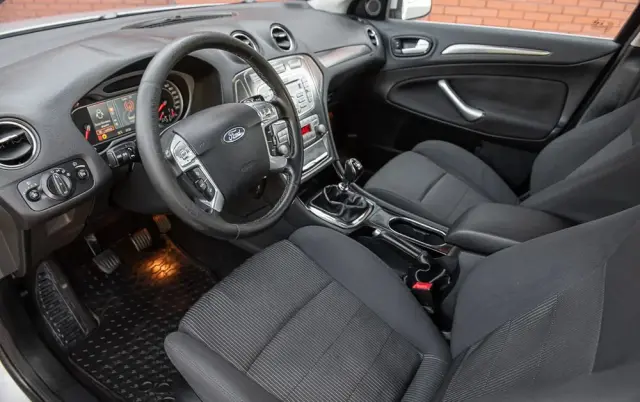 FORD Mondeo 1.8 TDCi Ghia