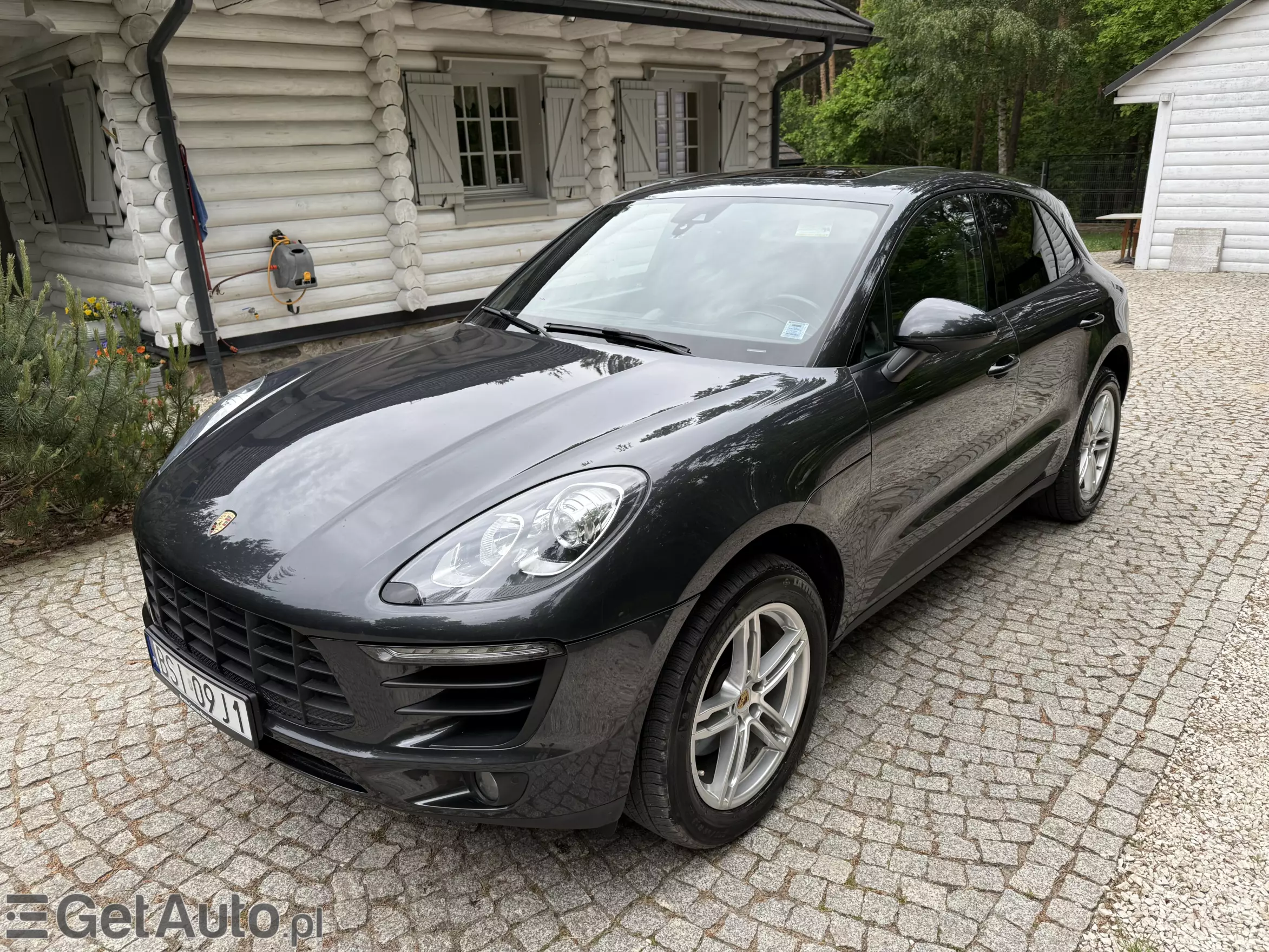 PORSCHE Macan Macan