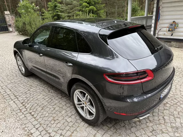 PORSCHE Macan Macan