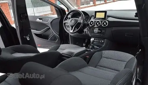 MERCEDES-BENZ Klasa B 