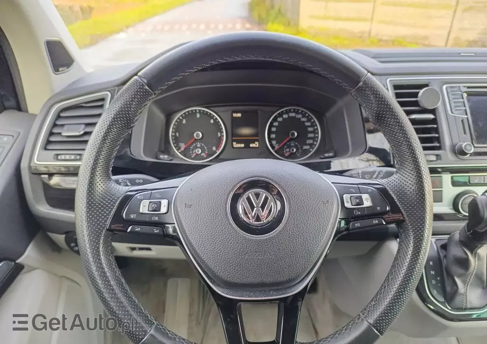 VOLKSWAGEN Multivan 2.0 BiTDI L1 Highline DSG