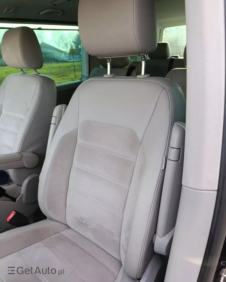 VOLKSWAGEN Multivan 2.0 BiTDI L1 Highline DSG