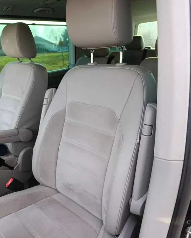 VOLKSWAGEN Multivan 2.0 BiTDI L1 Highline DSG