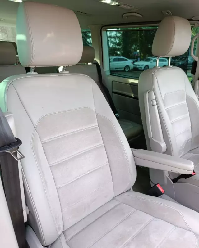 VOLKSWAGEN Multivan 2.0 BiTDI L1 Highline DSG