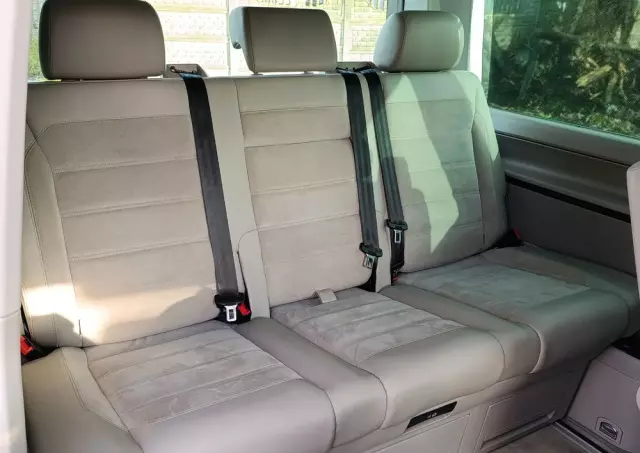 VOLKSWAGEN Multivan 2.0 BiTDI L1 Highline DSG