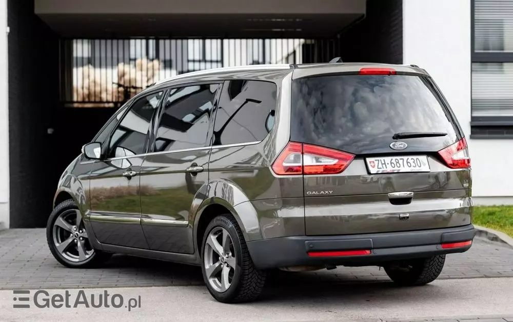 FORD Galaxy 1.6 T Trend