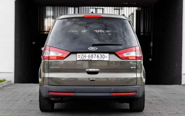 FORD Galaxy 1.6 T Trend