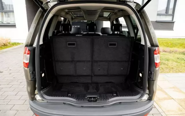 FORD Galaxy 1.6 T Trend