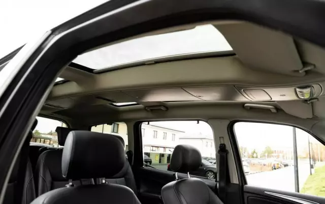 FORD Galaxy 1.6 T Trend