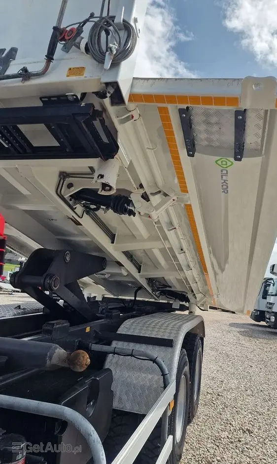 RENAULT C430 6x4 Wywrotka trzystronna Hydroburta, Jak Nowe 