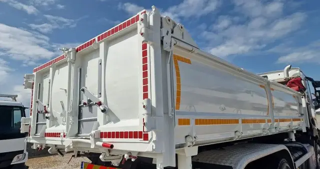 RENAULT C430 6x4 Wywrotka trzystronna Hydroburta, Jak Nowe 