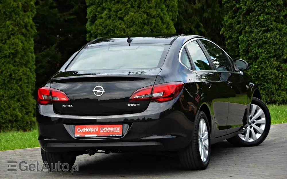 OPEL Astra 1.6 CDTI Active