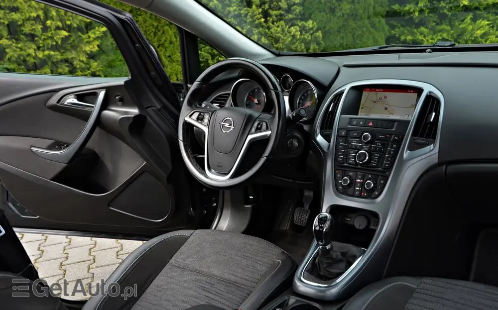 OPEL Astra 1.6 CDTI Active