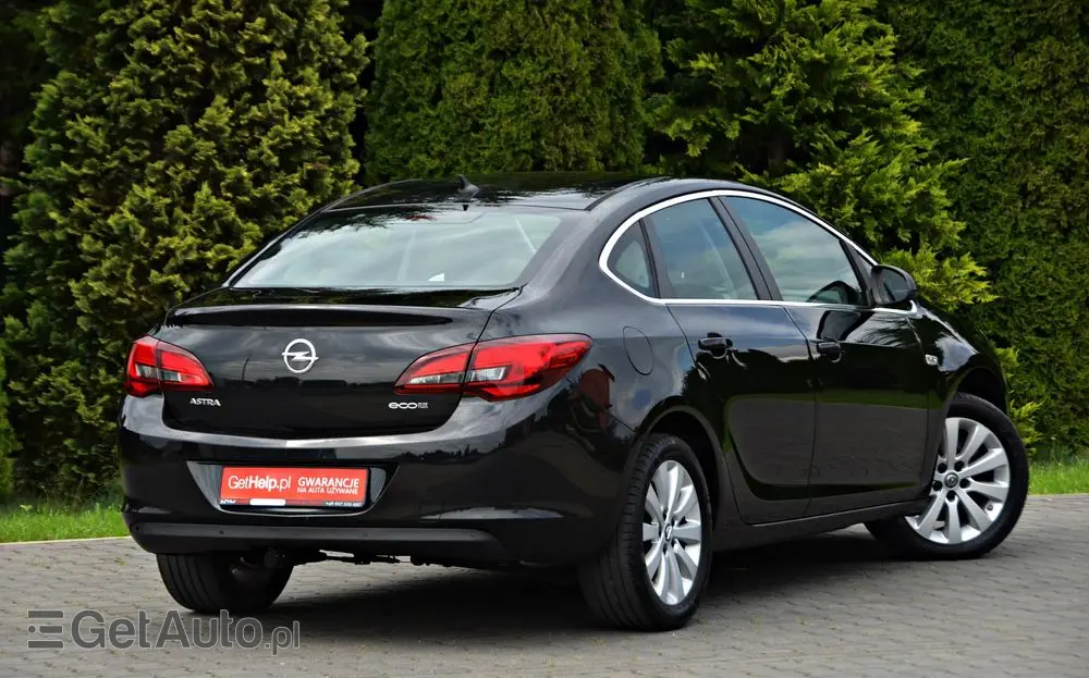 OPEL Astra 1.6 CDTI Active