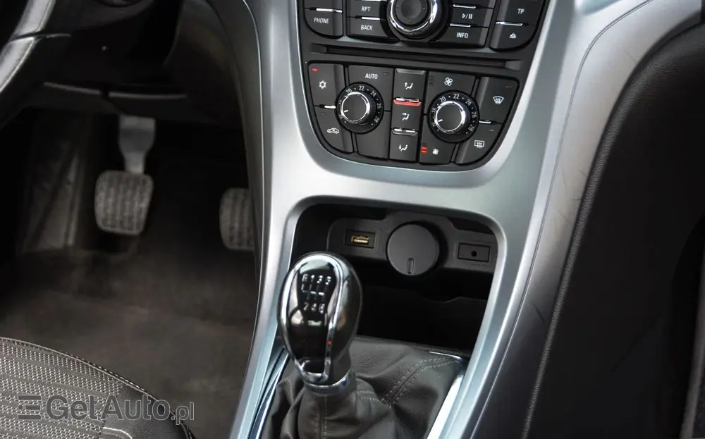 OPEL Astra 1.6 CDTI Active