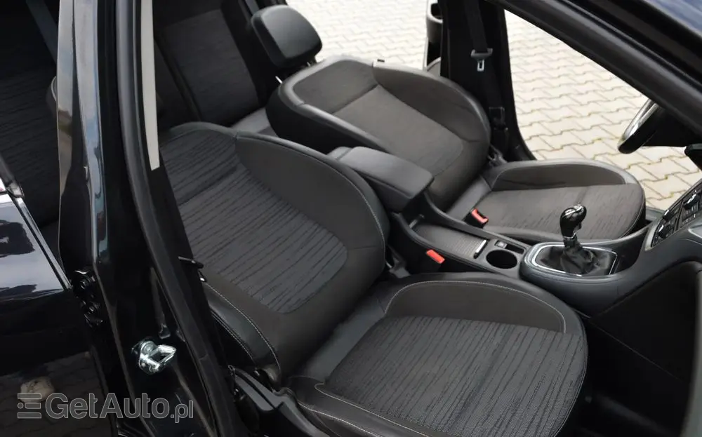 OPEL Astra 1.6 CDTI Active