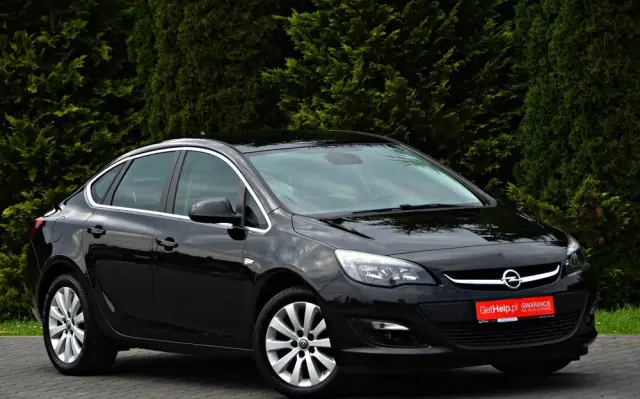 OPEL Astra 1.6 CDTI Active