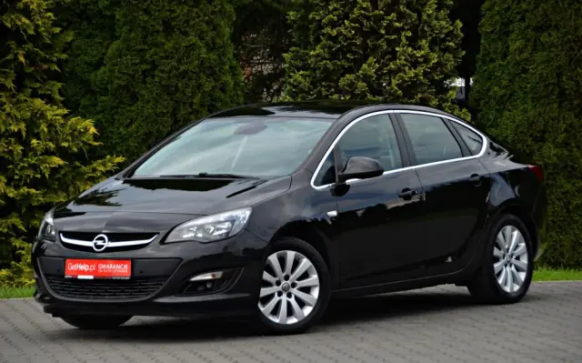 OPEL Astra 1.6 CDTI Active