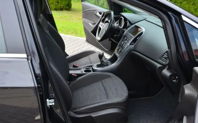 OPEL Astra 1.6 CDTI Active