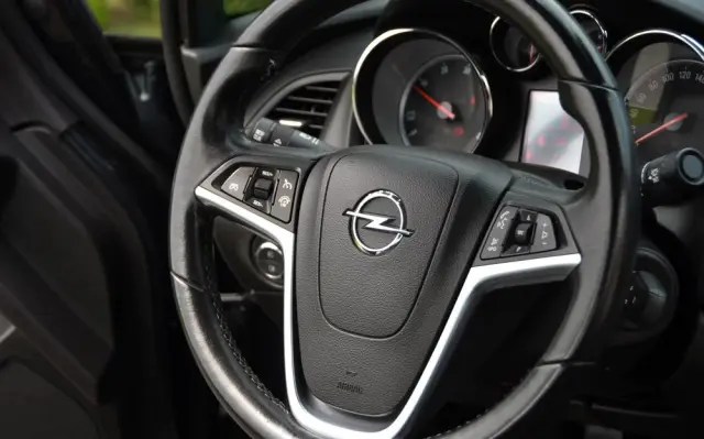 OPEL Astra 1.6 CDTI Active