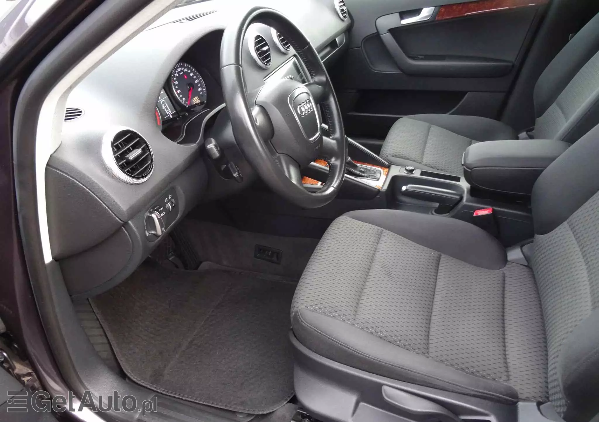 AUDI A3 2.0 TDI DPF Ambiente S tronic