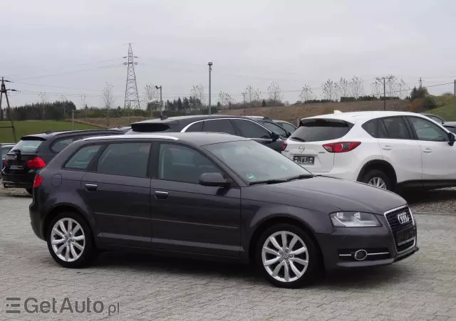 AUDI A3 2.0 TDI DPF Ambiente S tronic