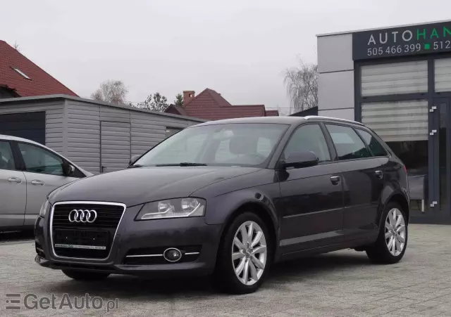 AUDI A3 2.0 TDI DPF Ambiente S tronic