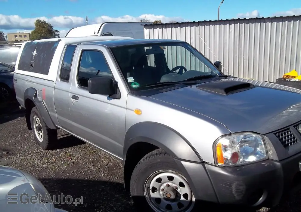 NISSAN NP300 Pickup 