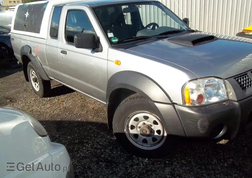NISSAN NP300 Pickup 