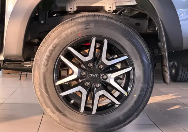 JAC T8 PRO 