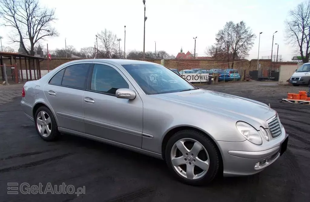 MERCEDES-BENZ Klasa E 
