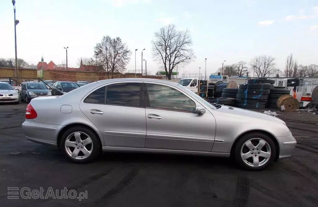 MERCEDES-BENZ Klasa E 