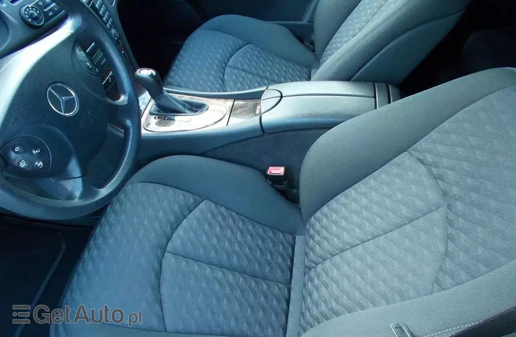 MERCEDES-BENZ Klasa E 