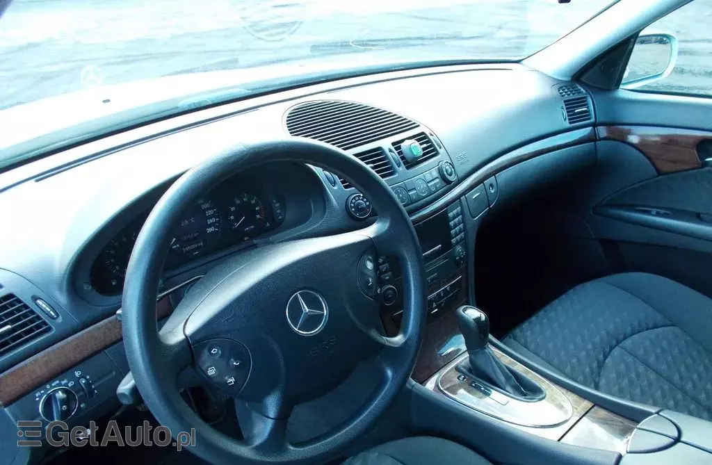 MERCEDES-BENZ Klasa E 