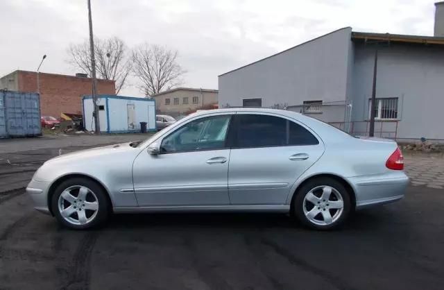 MERCEDES-BENZ Klasa E 