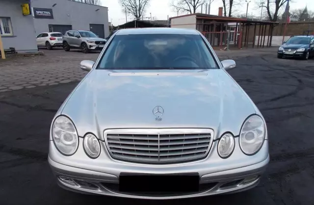 MERCEDES-BENZ Klasa E 