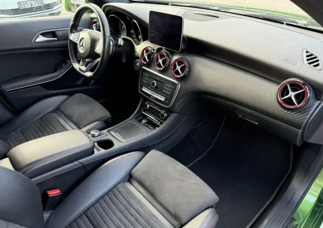 MERCEDES-BENZ Klasa A 250 7G-DCT Sport