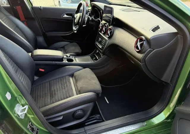 MERCEDES-BENZ Klasa A 250 7G-DCT Sport