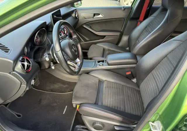 MERCEDES-BENZ Klasa A 250 7G-DCT Sport