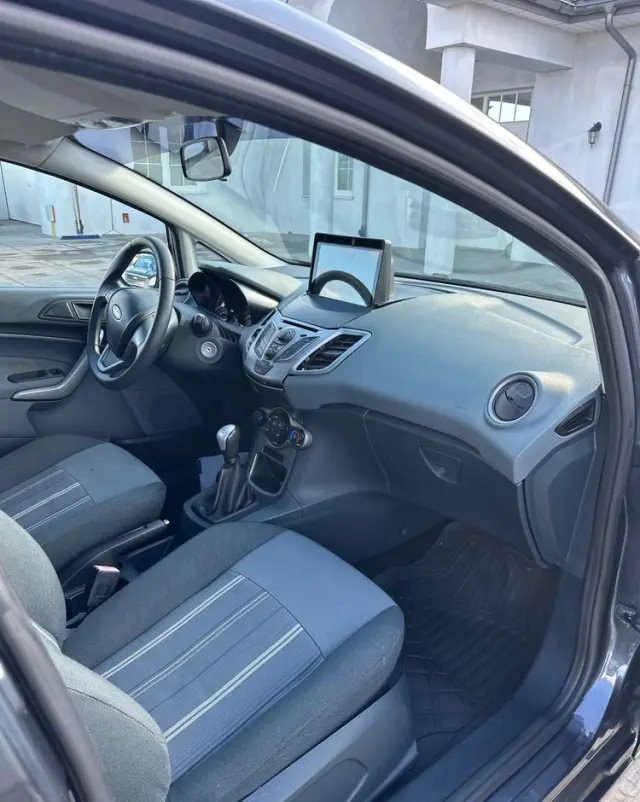 FORD Fiesta 1.25 Trend