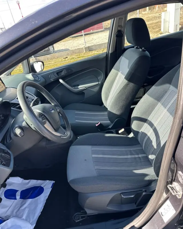 FORD Fiesta 1.25 Trend